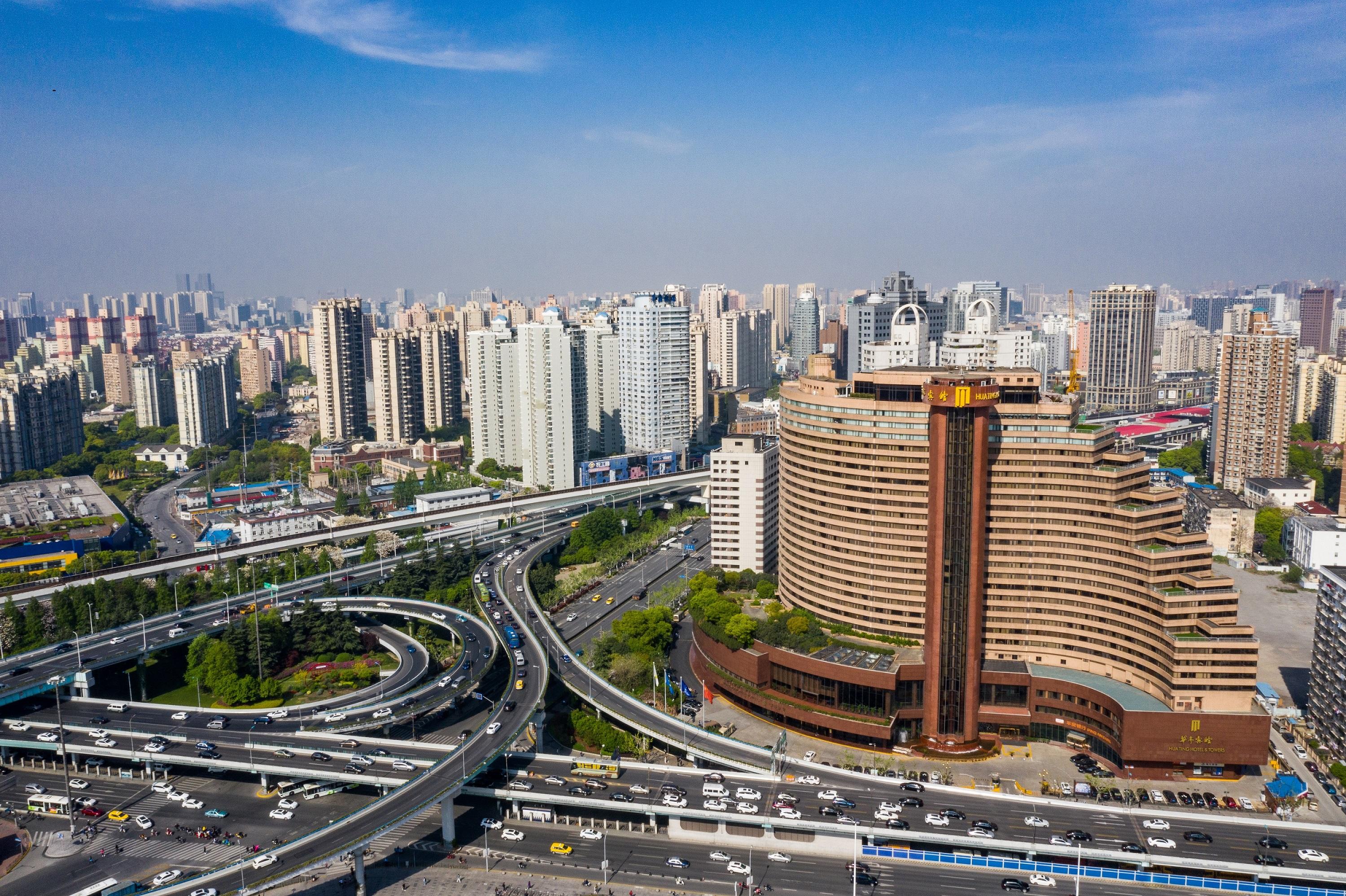 Hua Ting Hotel And Towers شانغهاي المظهر الخارجي الصورة